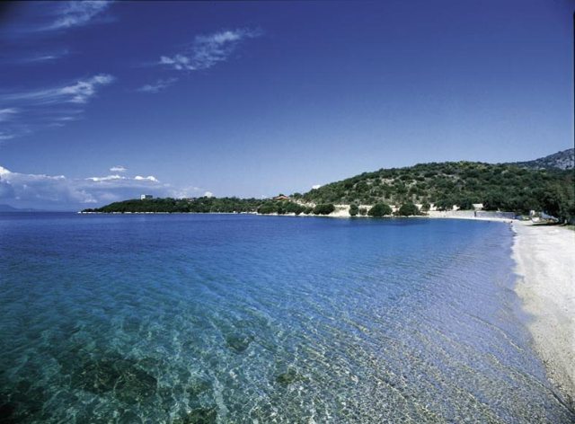  Gallikos Molos or town beach